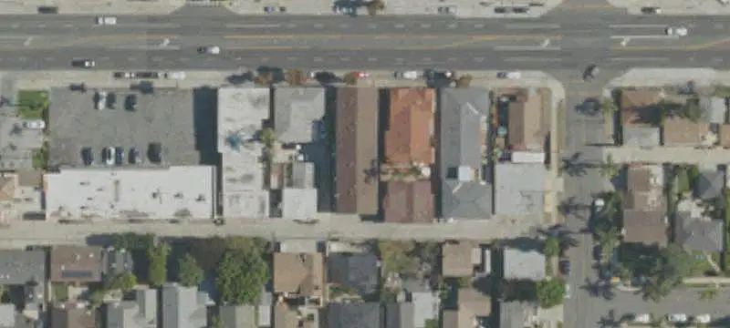 8-Unit Apartment Building with Gated Parking