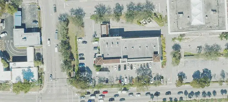 Second-Floor Retail Space
