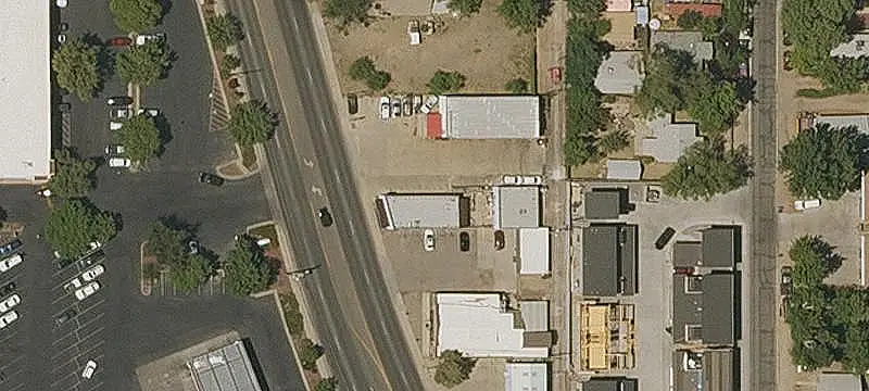 Multi-Building Storefront Property