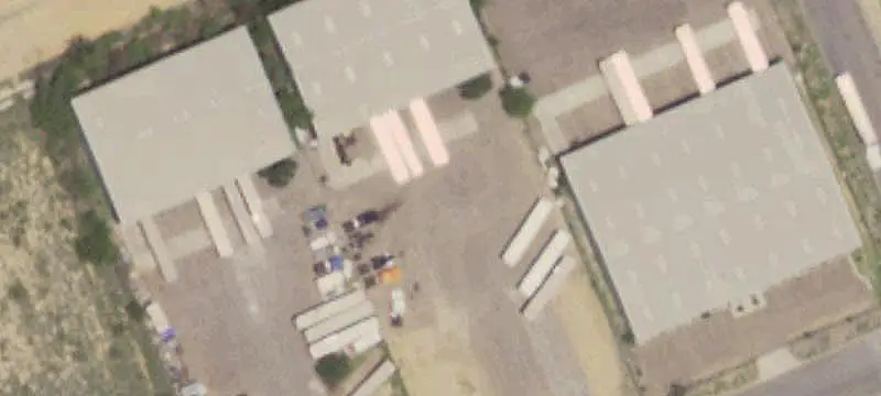 Shared Warehouse with Trailer Yard