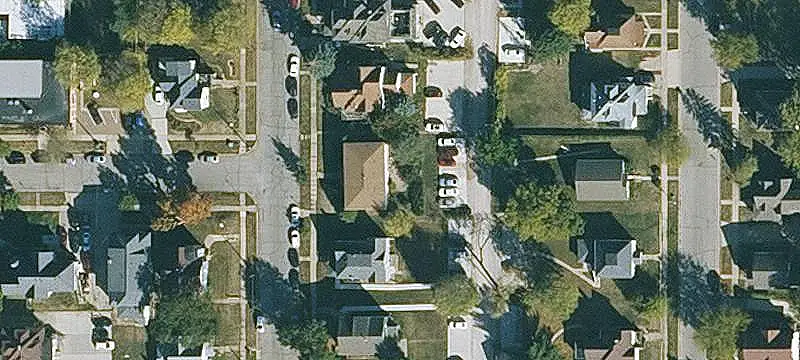 7-Unit Apartment Building