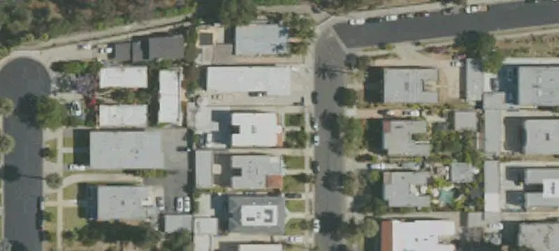 7-Unit Apartment Building