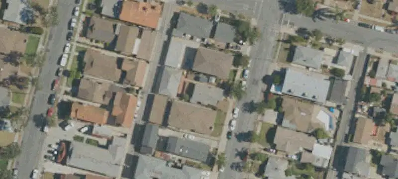 Two-Unit Duplex with Private Yards