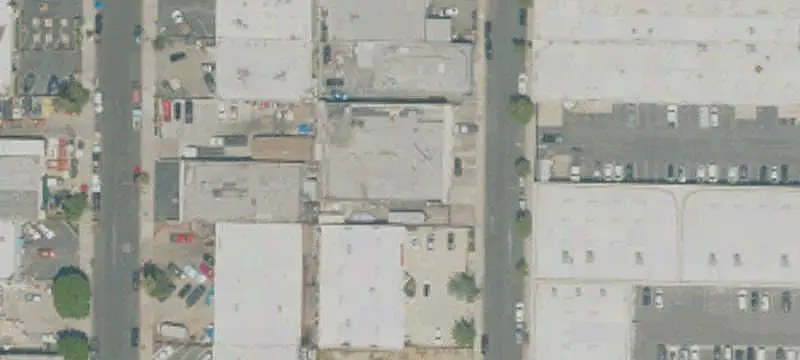 Flex Space with Showroom Area