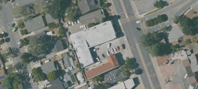 10-Unit Mixed-Use Property