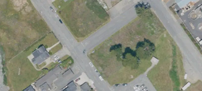 Mixed-Use Property with Apartment