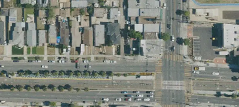Triplex Across From Metro E Line