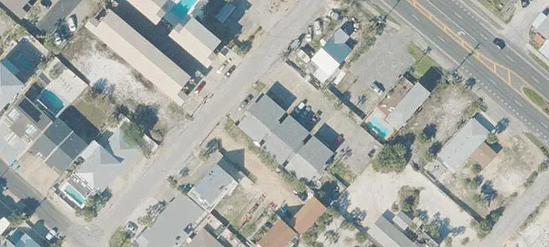 4-Unit Quadplex Near Beach Access