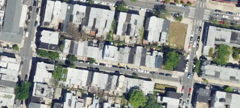 Mixed-Use Building with Laundromat