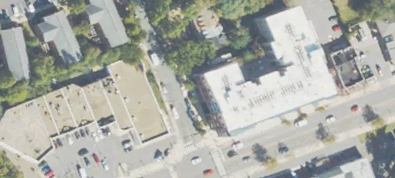 Condominium Unit with Garage Parking