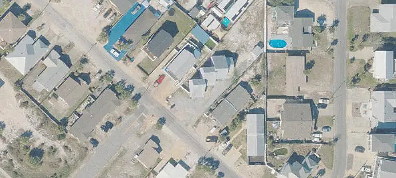 Triplex with Varied Unit Layouts