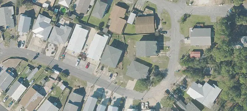 Updated Beach-Area Quadplex