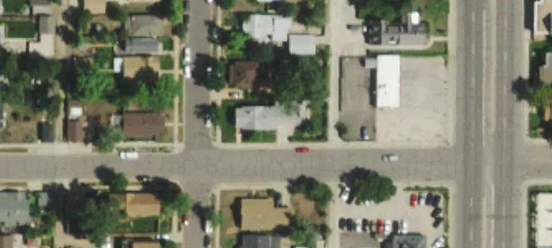 3-Unit Triplex with Oversized Garage
