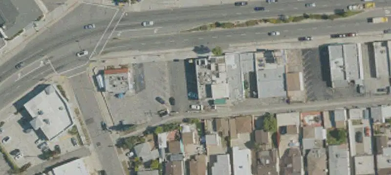 Two-Building Restaurant Property