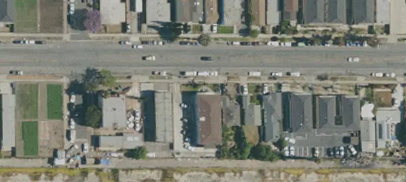 8-Unit Apartment Building