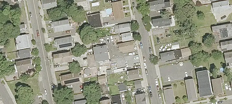 Mixed-Use Property with Garage