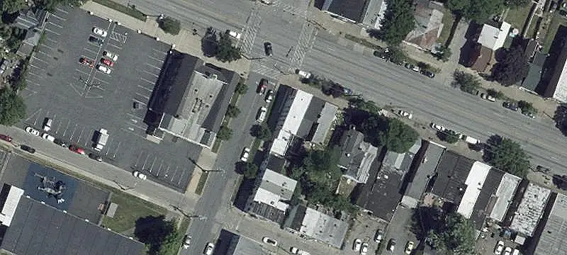 Mixed-Use Building with Upper-Level Residence