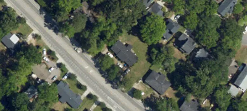 Renovated Duplex with Fenced Yards