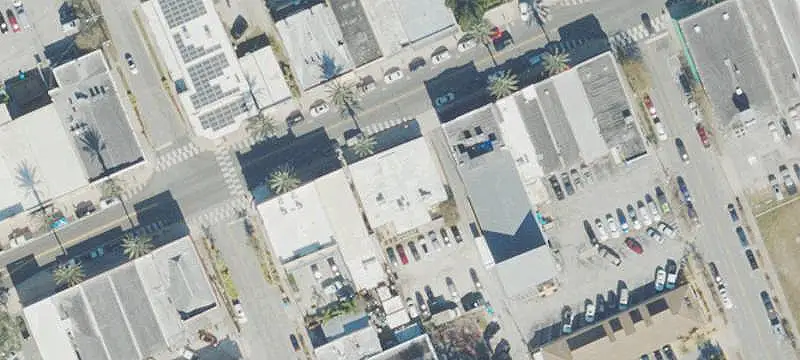 Multi-Suite Retail Space