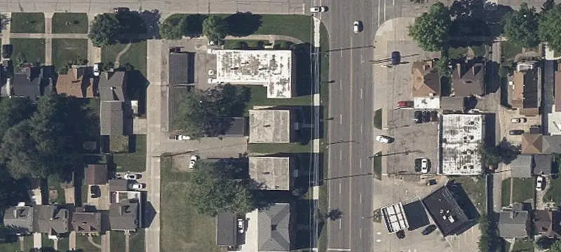 12-Unit Apartment Building