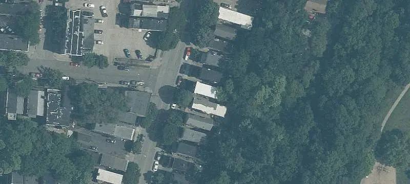 Duplex with Separate Utilities