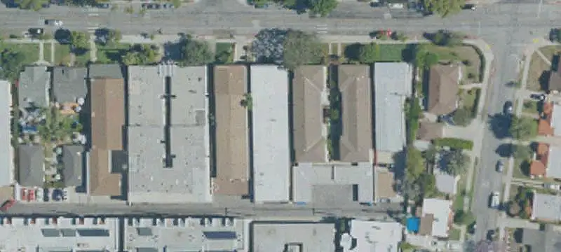 11-Unit Apartment Building