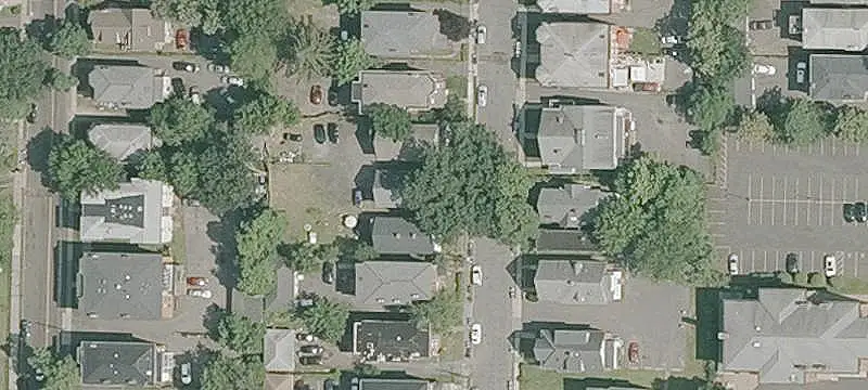 Two-Unit Duplex with Laundry Hookups