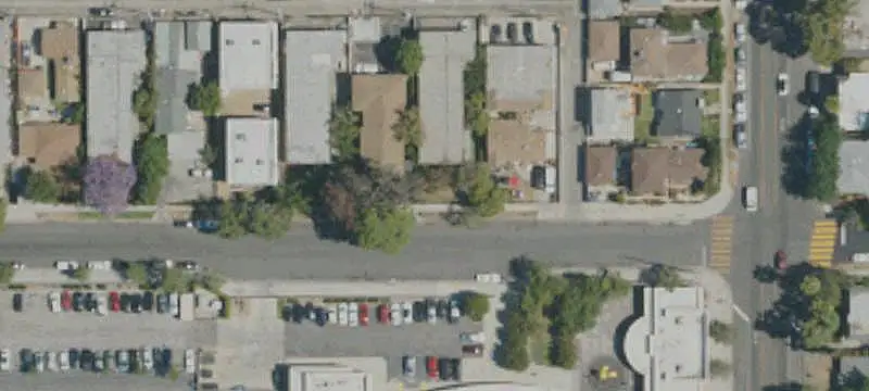 8-Unit Apartment Building