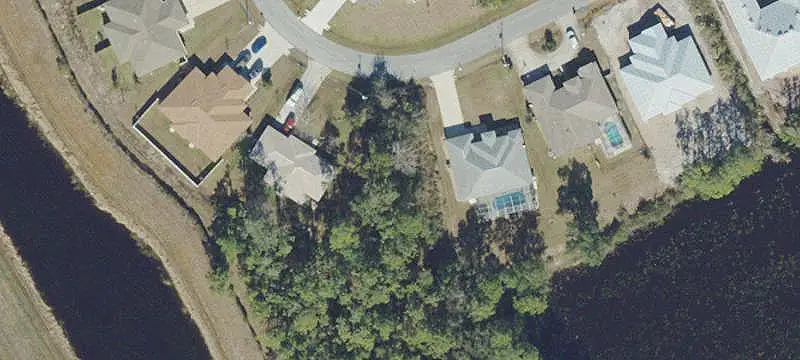 Duplex With Attached Garages