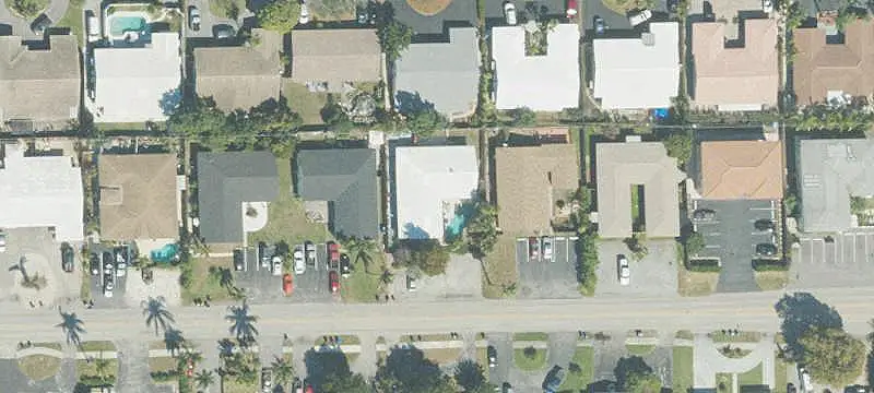 Triplex with Pool