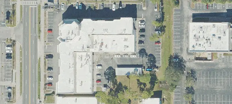 Second-Floor Mixed-Use Unit