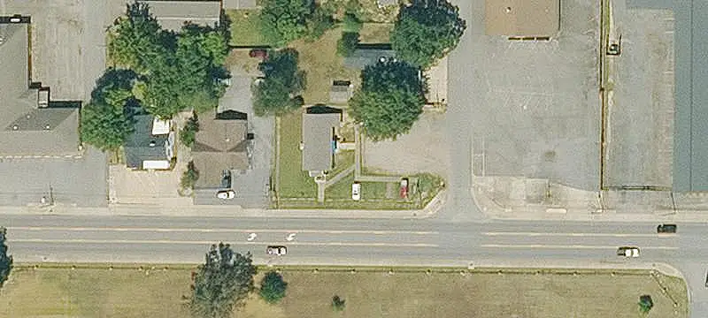 Office Unit with Separate Entrances