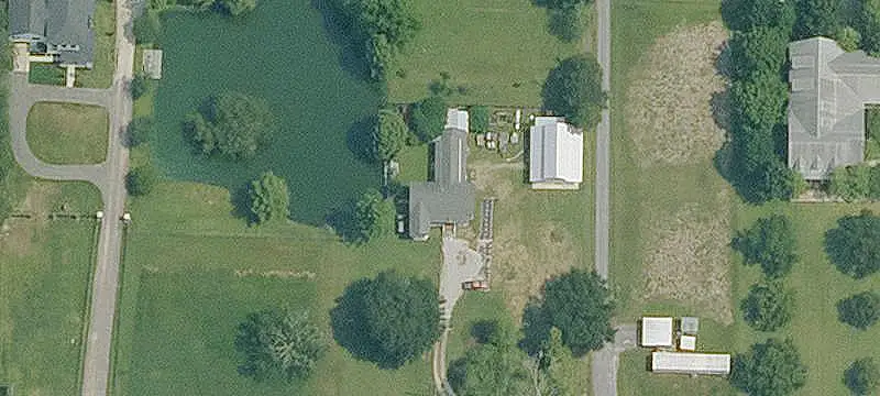 Mixed-Use Property with Barn Apartment