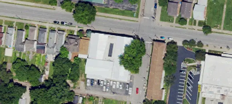 NNN Industrial Property with Crane