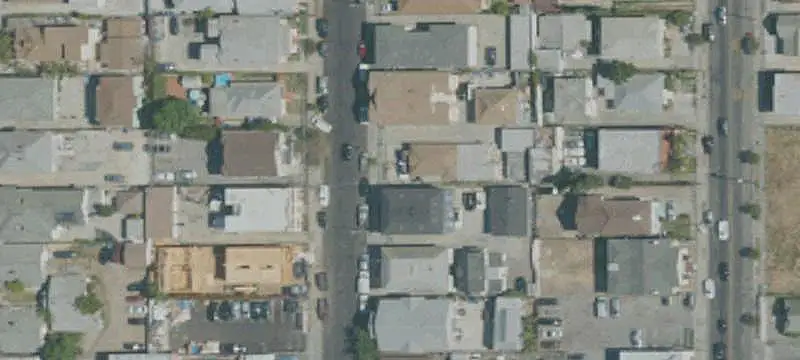 7-Unit Apartment Building