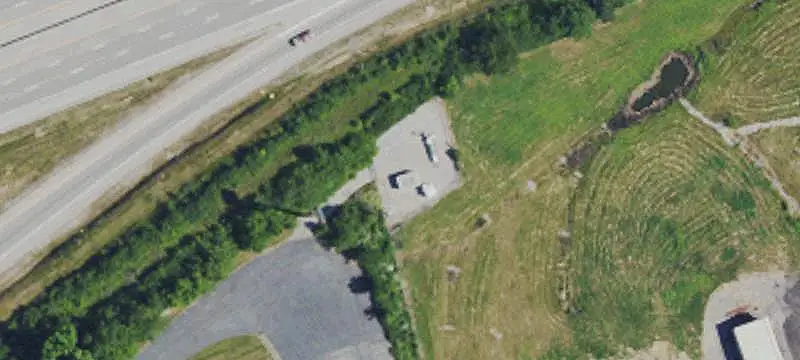 Specialty Property with Metal Barn