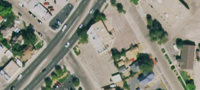 NNN-Leased Office Building