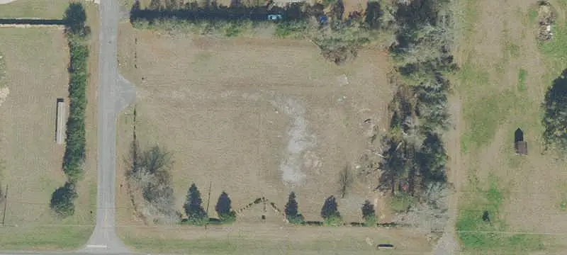 Commercial Land