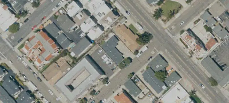 Beach-Area Two-Unit Duplex