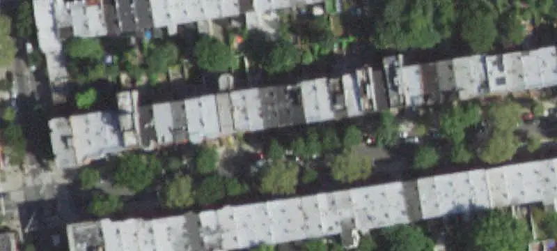 Three-Unit Townhouse with Garden
