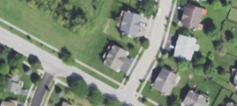 Duplex with Flexible Lower-Level Layout