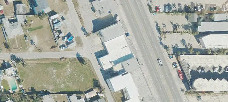 Commercial Land with Renovated Building
