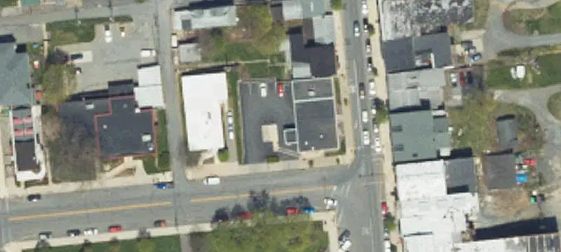 4-Unit Apartment Building