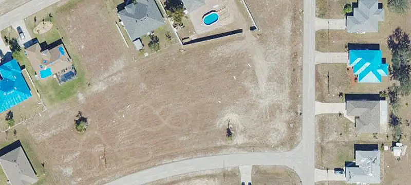 Land