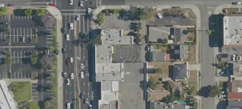 Two-Tenant Retail Building