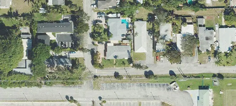 Triplex With Private Cottage