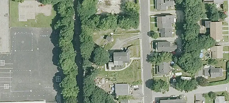 Duplex with Yard