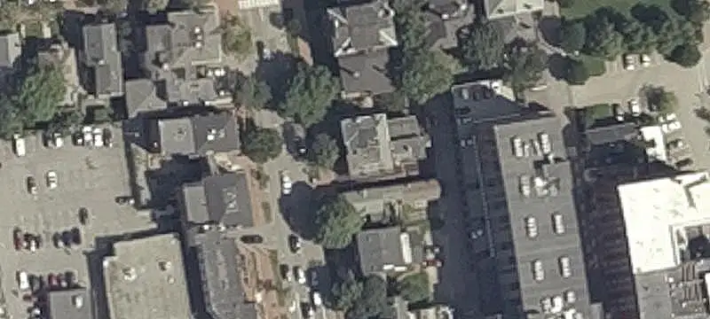 10-Unit Apartment Building