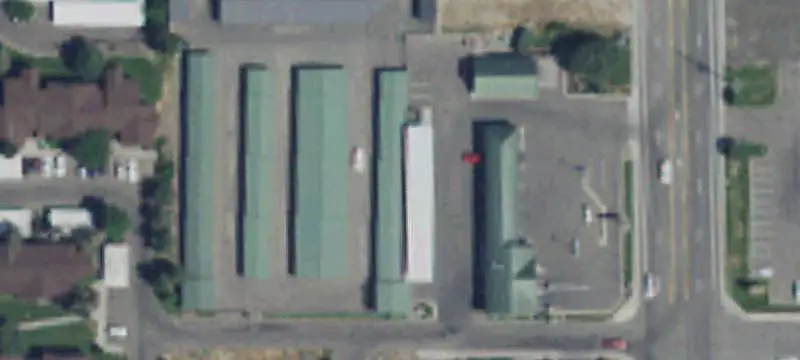 Two-Level Mixed-Use Suite
