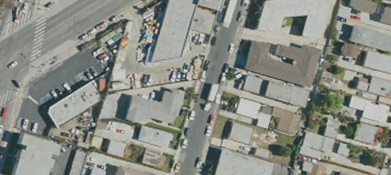 8-Unit Apartment Building